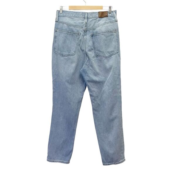 Madewell The Mom Jean in Gilford Wash Light Wash Slouchy Jeans Size 30 | 10 - Picture 3 of 13